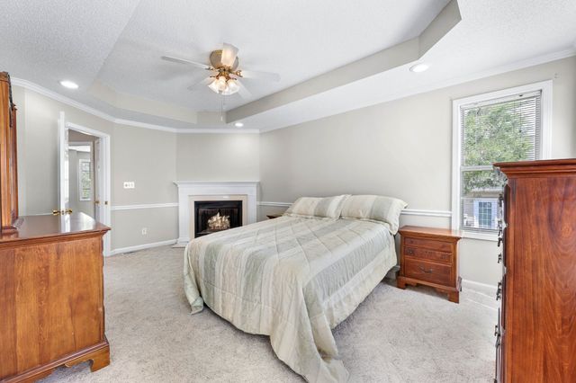 886 Glenraven Dr, Clarksville, TN 37043