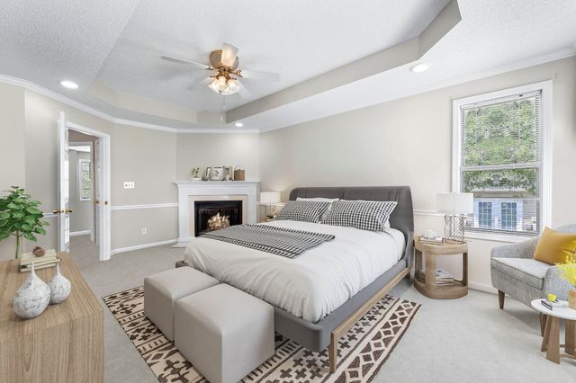 886 Glenraven Dr, Clarksville, TN 37043