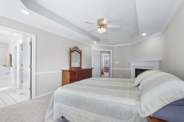 886 Glenraven Dr, Clarksville, TN 37043