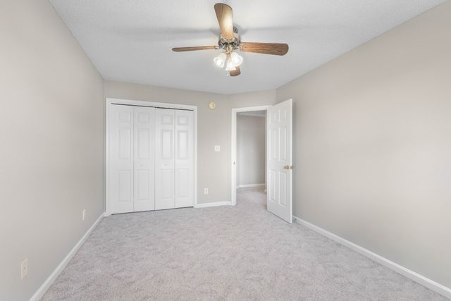 886 Glenraven Dr, Clarksville, TN 37043