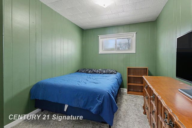 402 State Street, Bay City, MI 48706