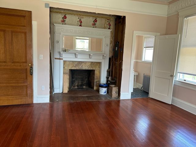 79 Church St 1, Winchester, MA 01890