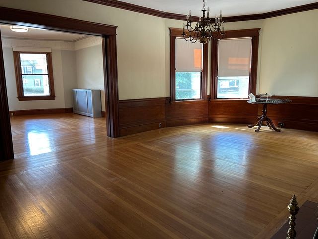 79 Church St 1, Winchester, MA 01890