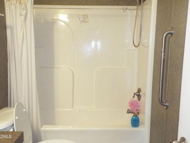 7085 Bayberry Drive, Oxford, NC 27565