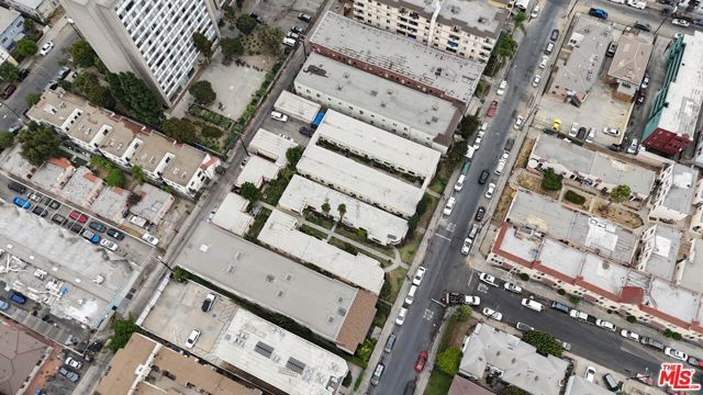 428 S Burlington Avenue, Los Angeles, CA 90057