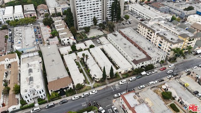 428 S Burlington Avenue, Los Angeles, CA 90057