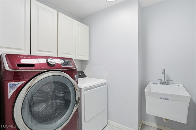 2920 SW 39th TER, Cape Coral, FL 33914