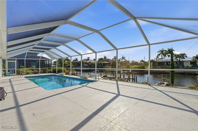 2920 SW 39th TER, Cape Coral, FL 33914