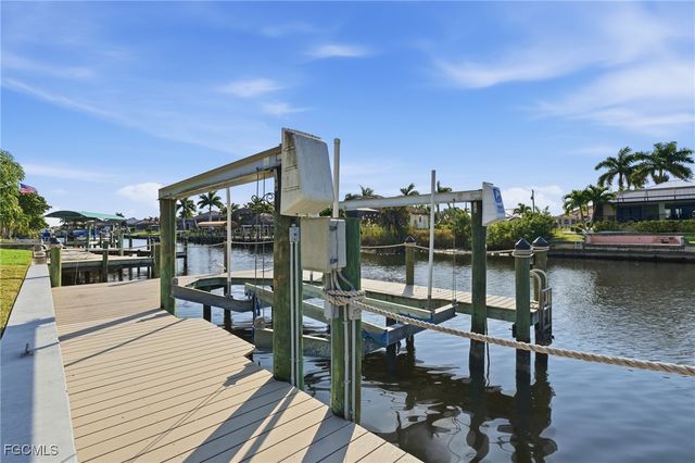 2920 SW 39th TER, Cape Coral, FL 33914