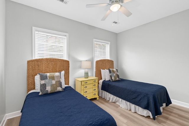 81 Sandbar Lane 21, Folly Beach, SC 29439