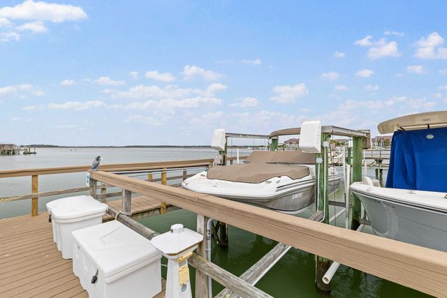 81 Sandbar Lane 21, Folly Beach, SC 29439