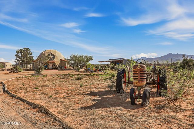 1455 Desert Aire Drive 1 & 2, Chaparral, NM 88081