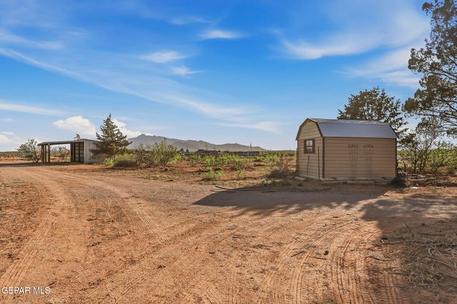 1455 Desert Aire Drive 1 & 2, Chaparral, NM 88081