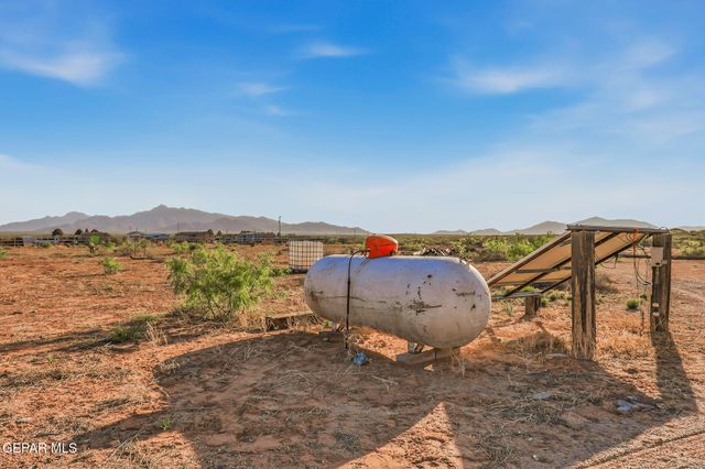 1455 Desert Aire Drive 1 & 2, Chaparral, NM 88081