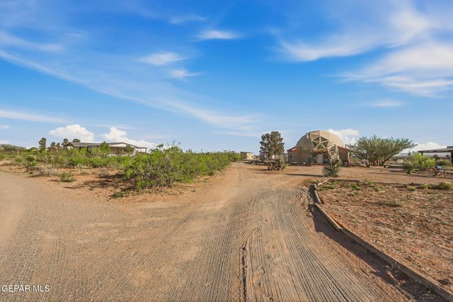 1455 Desert Aire Drive 1 & 2, Chaparral, NM 88081