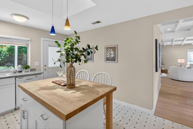550 Cypress Avenue, Sunnyvale, CA 94085