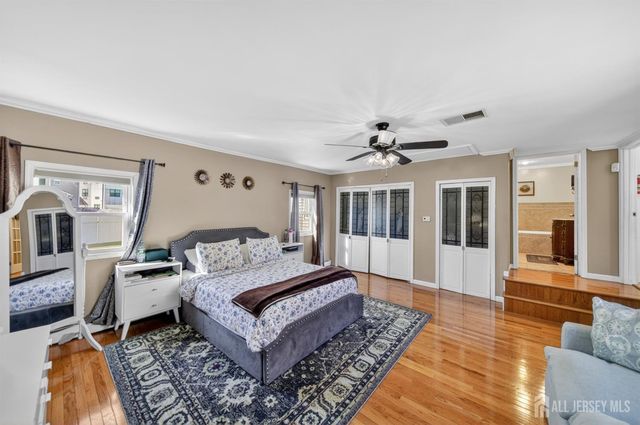 383 Carteret Avenue, Carteret, NJ 07008