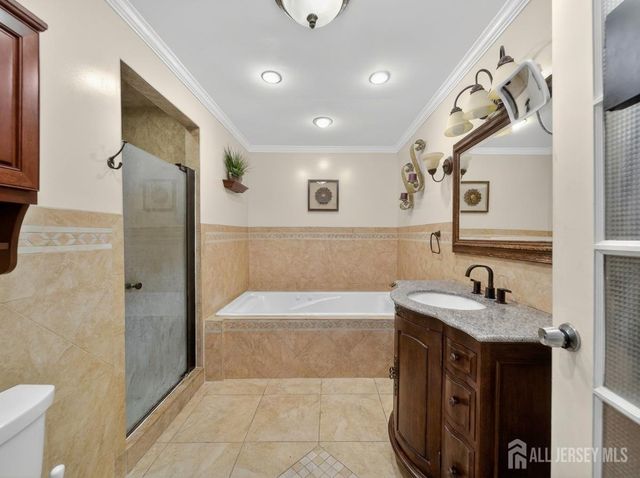 383 Carteret Avenue, Carteret, NJ 07008