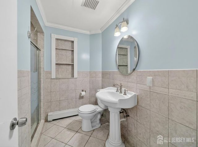 383 Carteret Avenue, Carteret, NJ 07008