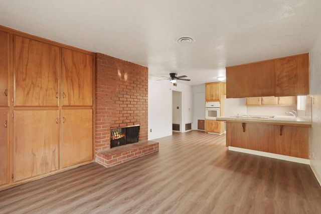 741 DUNDEE Way, Stockton, CA 95210