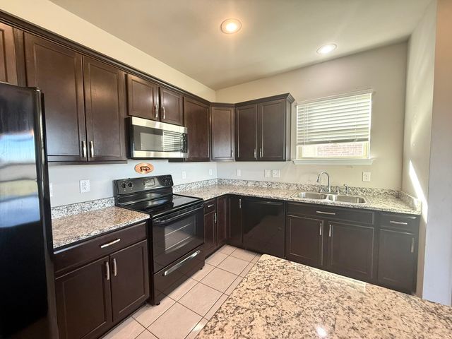 3011 Grace Harper Drive, Bossier City, LA 71112