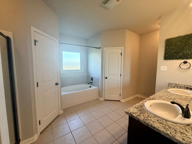 3011 Grace Harper Drive, Bossier City, LA 71112