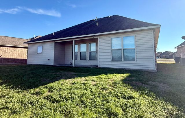 3011 Grace Harper Drive, Bossier City, LA 71112