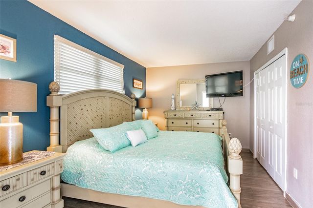 445 HAMDEN DRIVE 504, Clearwater Beach, FL 33767