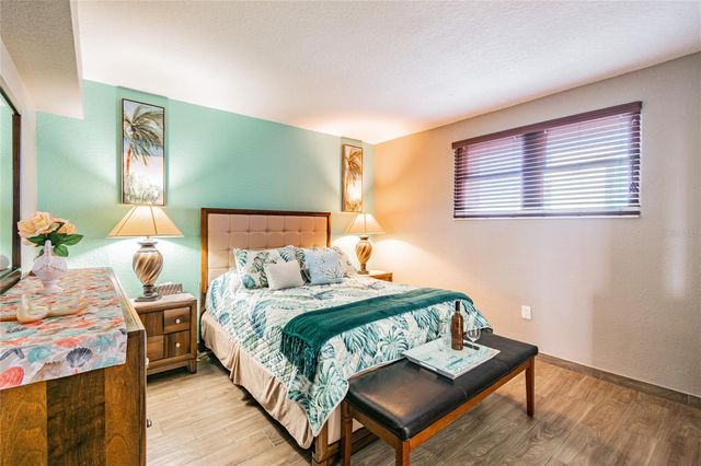 445 HAMDEN DRIVE 504, Clearwater Beach, FL 33767