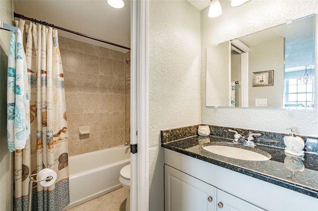 445 HAMDEN DRIVE 504, Clearwater Beach, FL 33767