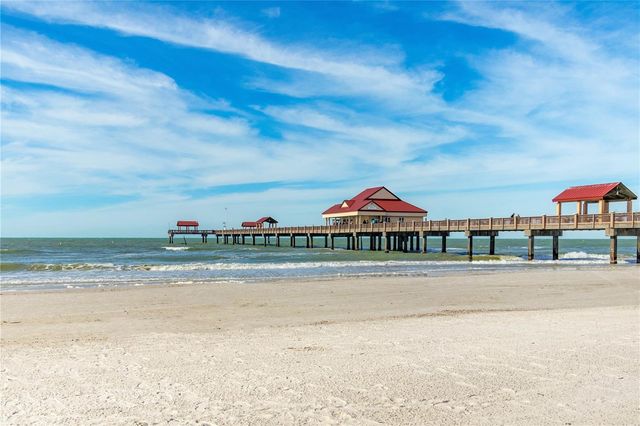 445 HAMDEN DRIVE 504, Clearwater Beach, FL 33767