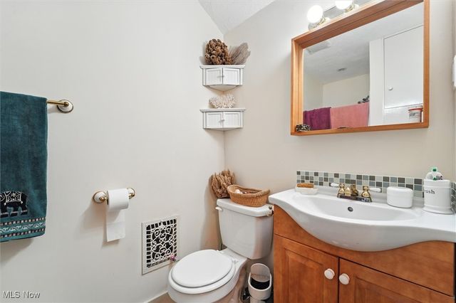 4566 River Street, Willoughby, OH 44094