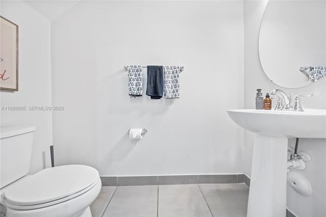 10887 SW 232nd Ter, Homestead, FL 33032