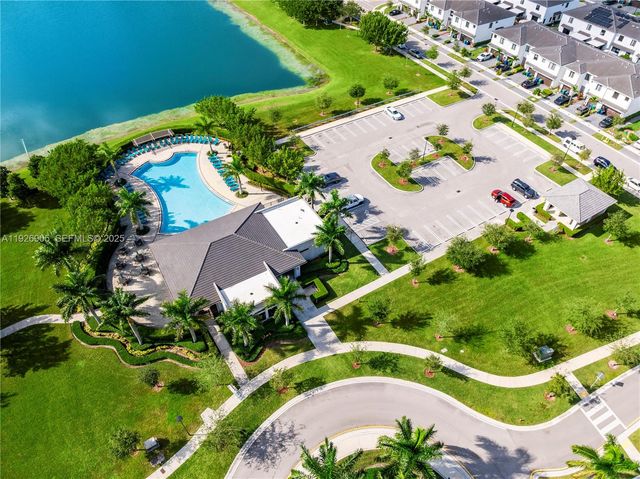 10887 SW 232nd Ter, Homestead, FL 33032