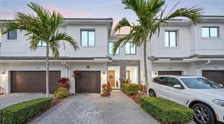 10887 SW 232nd Ter, Homestead, FL 33032