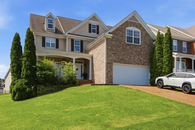 6001 Romain Ct, Spring Hill, TN 37174