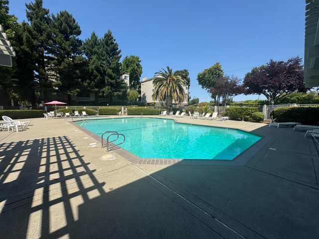 1256 Stanhope Lane 254, Hayward, CA 94545