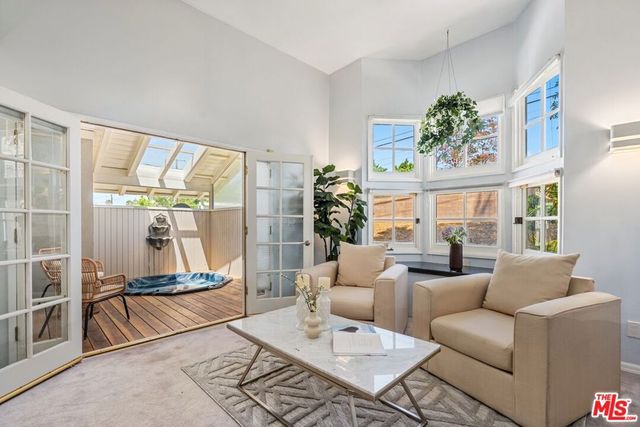 18319 San Jose Street, Los Angeles, CA 91326