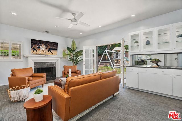 18319 San Jose Street, Los Angeles, CA 91326