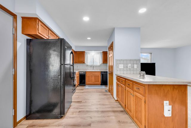 701 Hunters Run, Gahanna, OH 43230