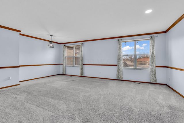 701 Hunters Run, Gahanna, OH 43230