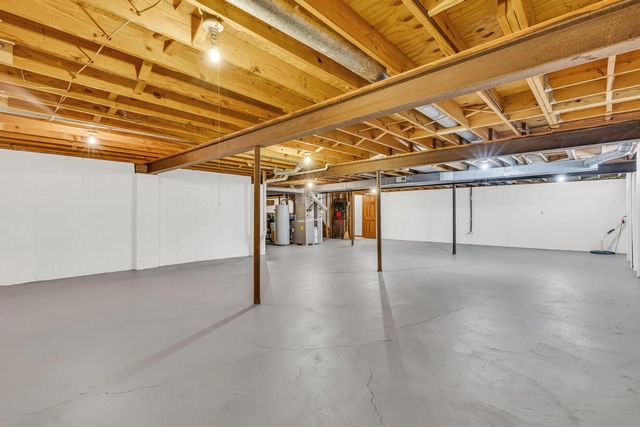 701 Hunters Run, Gahanna, OH 43230