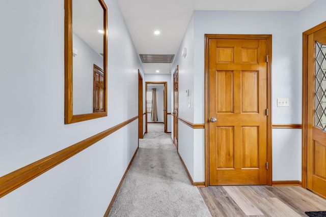 701 Hunters Run, Gahanna, OH 43230