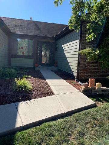 701 Hunters Run, Gahanna, OH 43230