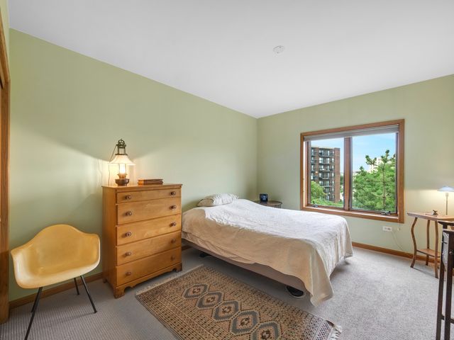 1675 Mill Street 506, Des Plaines, IL 60016