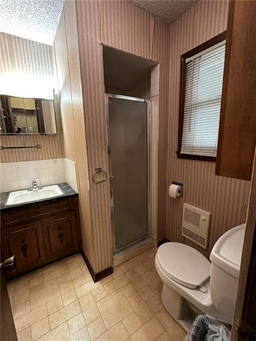 1808 W Quincy Street, Pittsburg, KS 66762