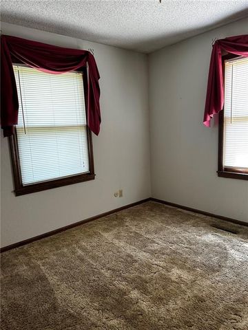 1808 W Quincy Street, Pittsburg, KS 66762