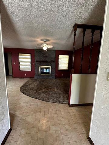 1808 W Quincy Street, Pittsburg, KS 66762