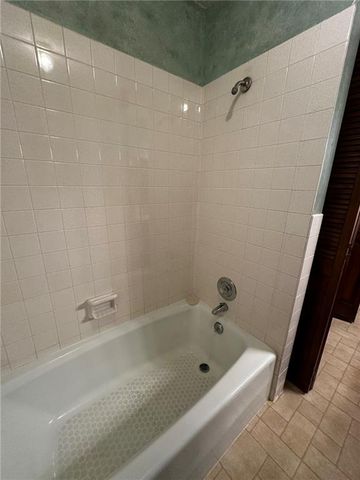 1808 W Quincy Street, Pittsburg, KS 66762