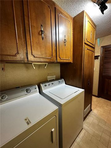 1808 W Quincy Street, Pittsburg, KS 66762